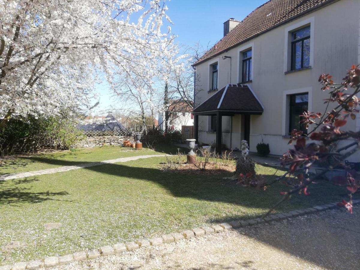 Hotellerie Jardiniers Gourmands Morsains Eksteriør billede